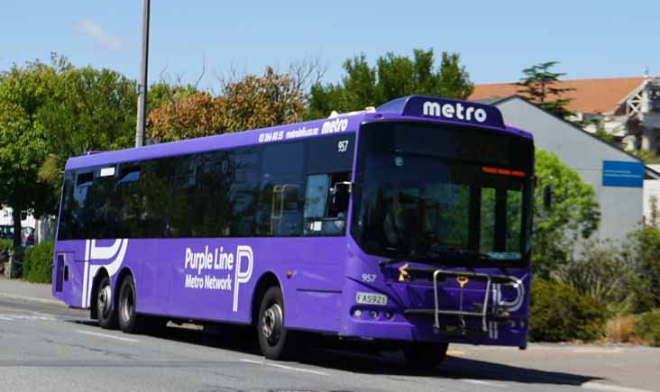 Redbus MAN 18.280 Designline Enviroline 957 Purple Line